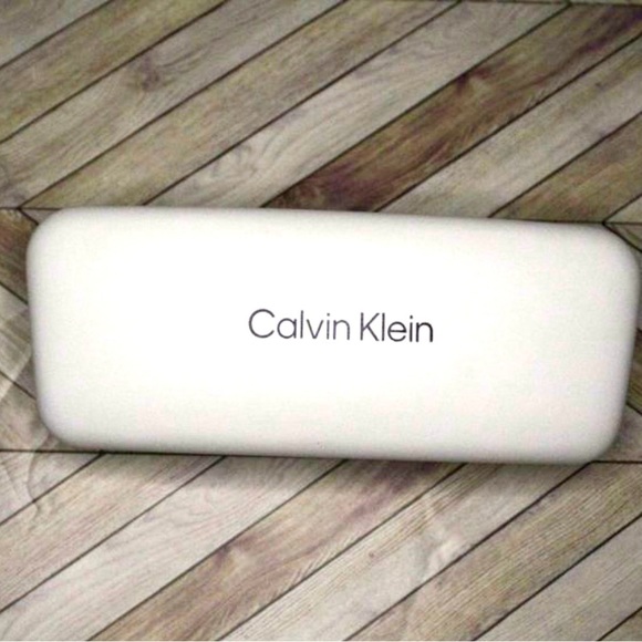 Calvin Klein white outer black interior hard shell eyeglass case - Picture 1 of 6